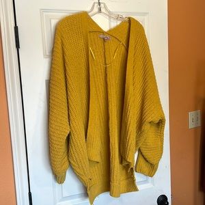 Mustard batwing sleeve cardigan size Large